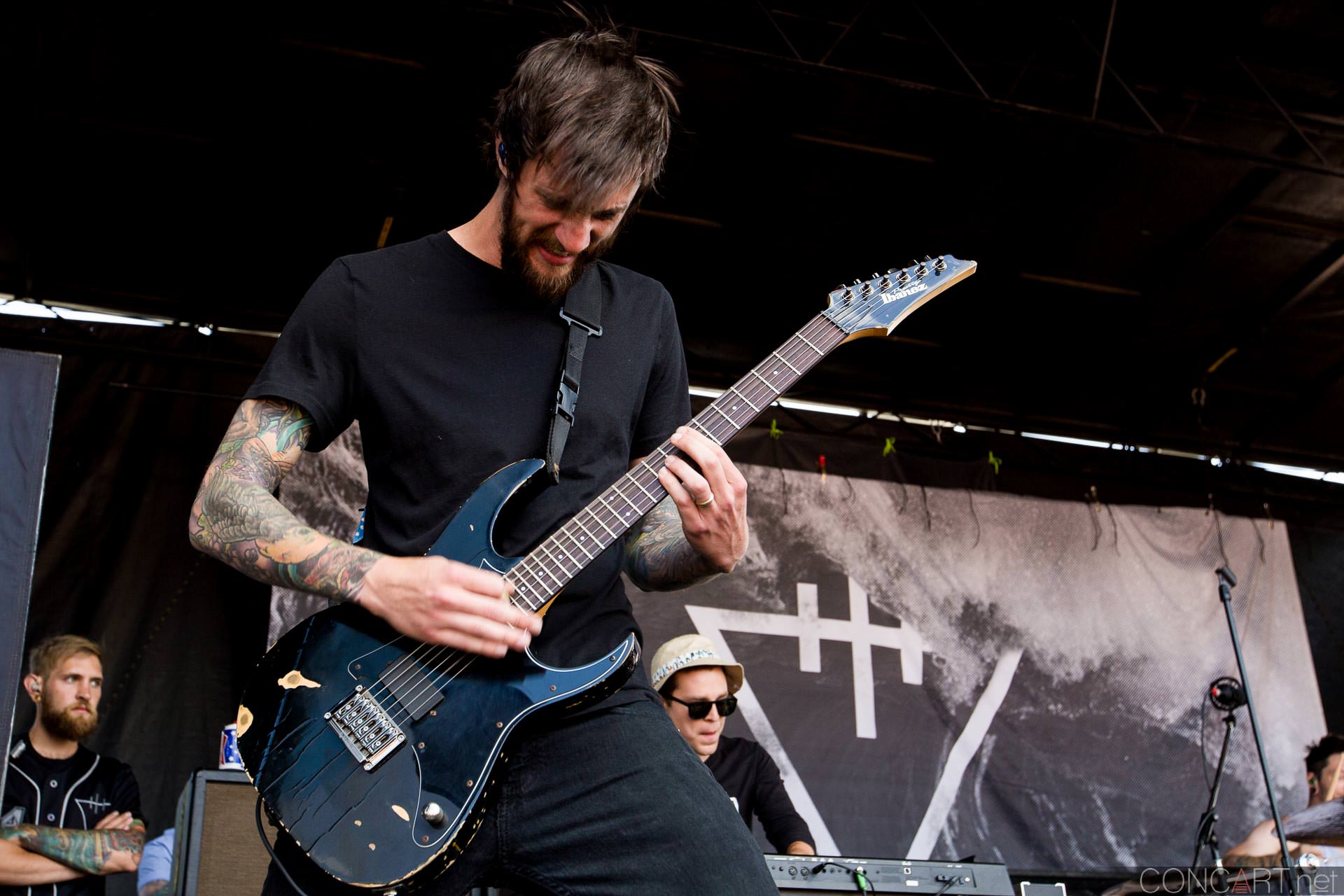 Photo of 2014 Indiana Indianapolis Klipsch Music Center Noblesville The Devil Wears Prada Tyson White vans warped tour 9