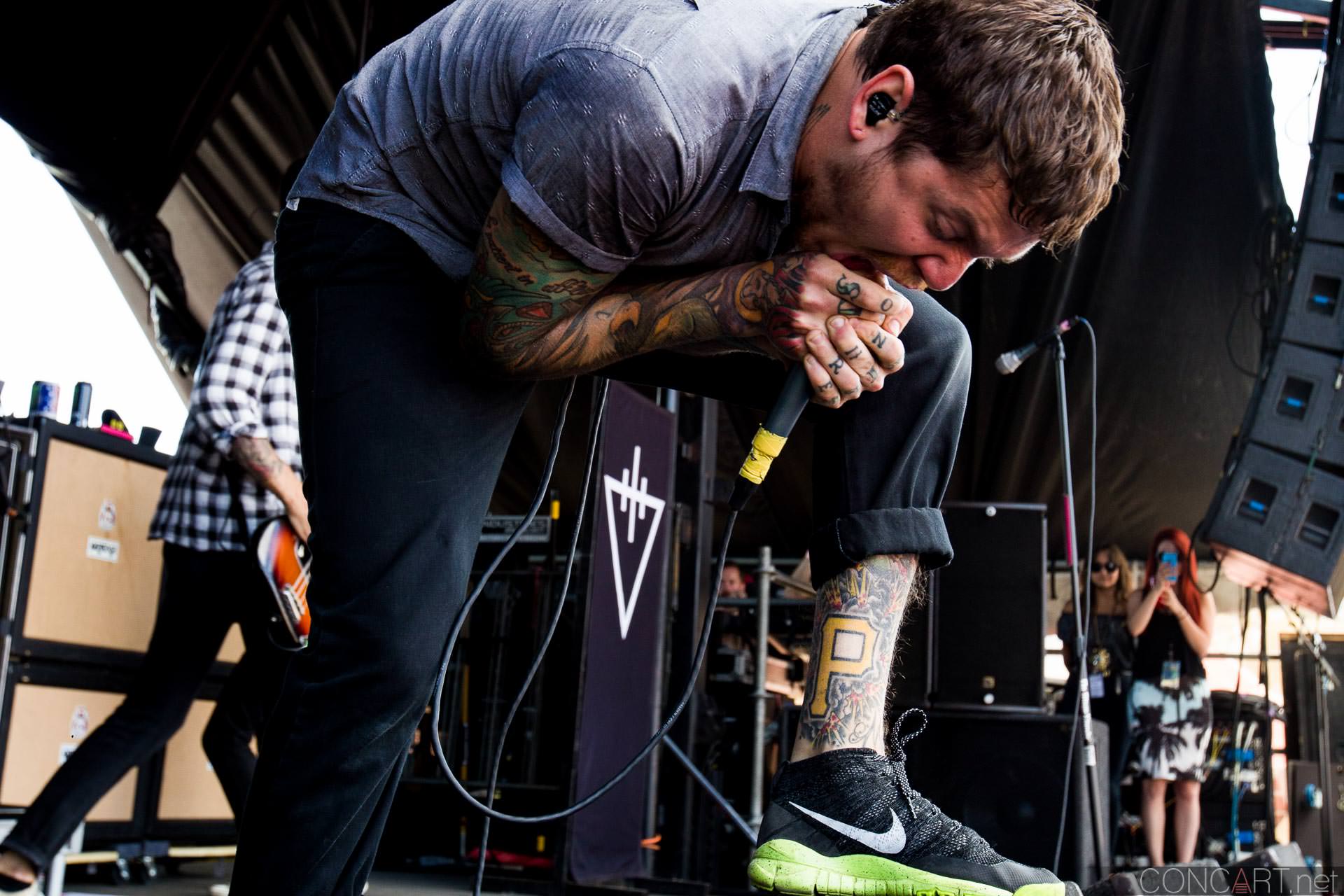 Photo of 2014 Indiana Indianapolis Klipsch Music Center Noblesville The Devil Wears Prada Tyson White vans warped tour 11