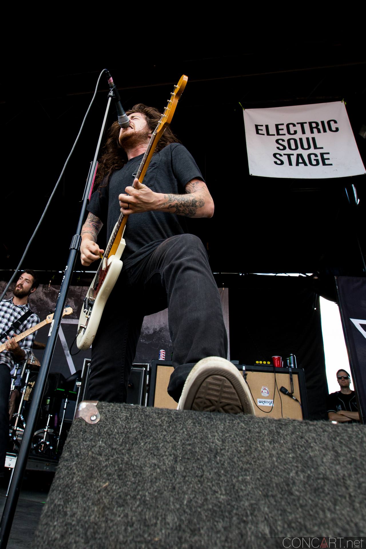 Photo of 2014 Indiana Indianapolis Klipsch Music Center Noblesville The Devil Wears Prada Tyson White vans warped tour 13