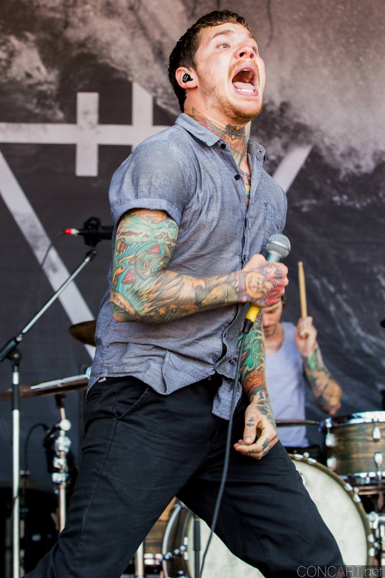 Photo of 2014 Indiana Indianapolis Klipsch Music Center Noblesville The Devil Wears Prada Tyson White vans warped tour 15