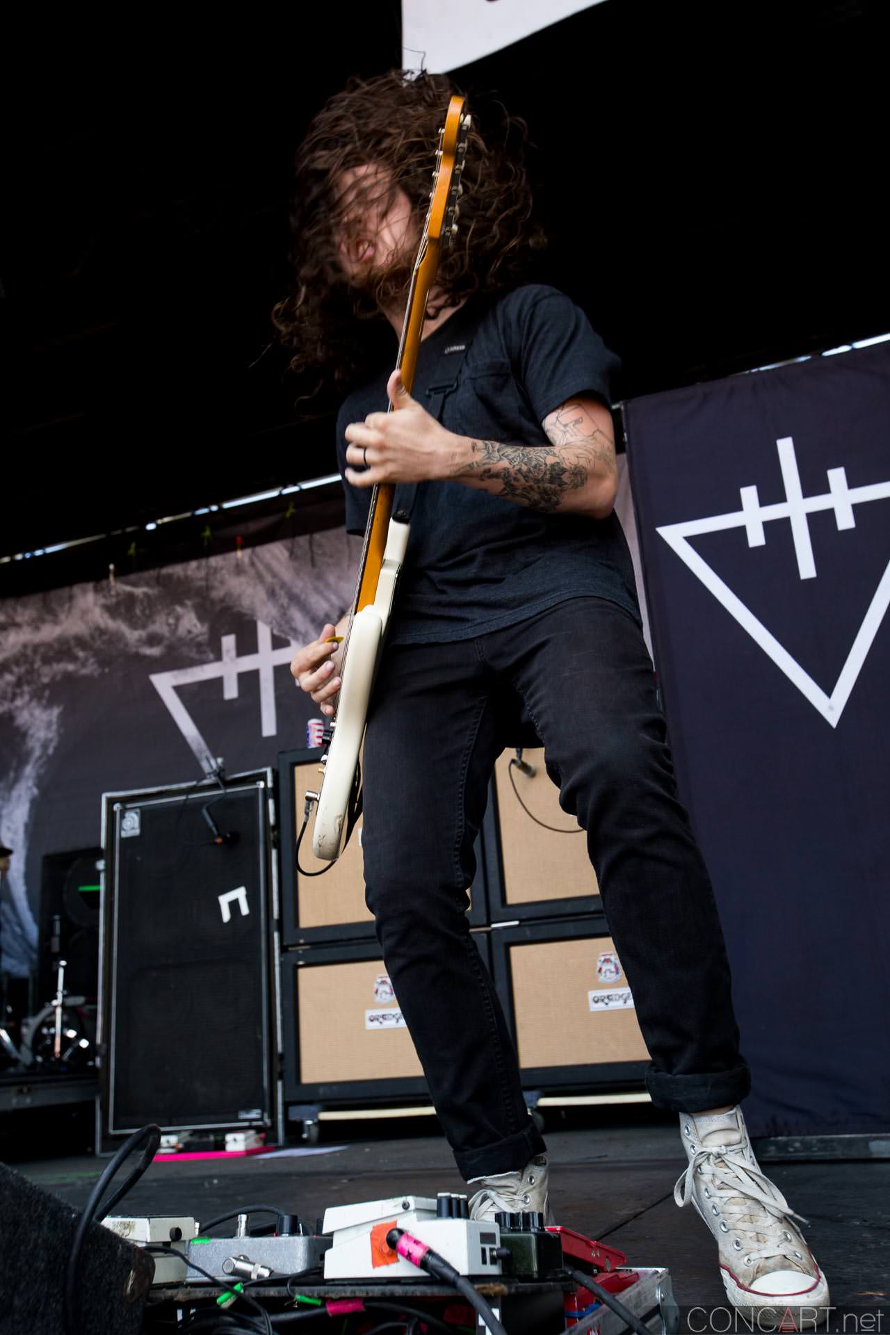 Photo of 2014 Indiana Indianapolis Klipsch Music Center Noblesville The Devil Wears Prada Tyson White vans warped tour 22