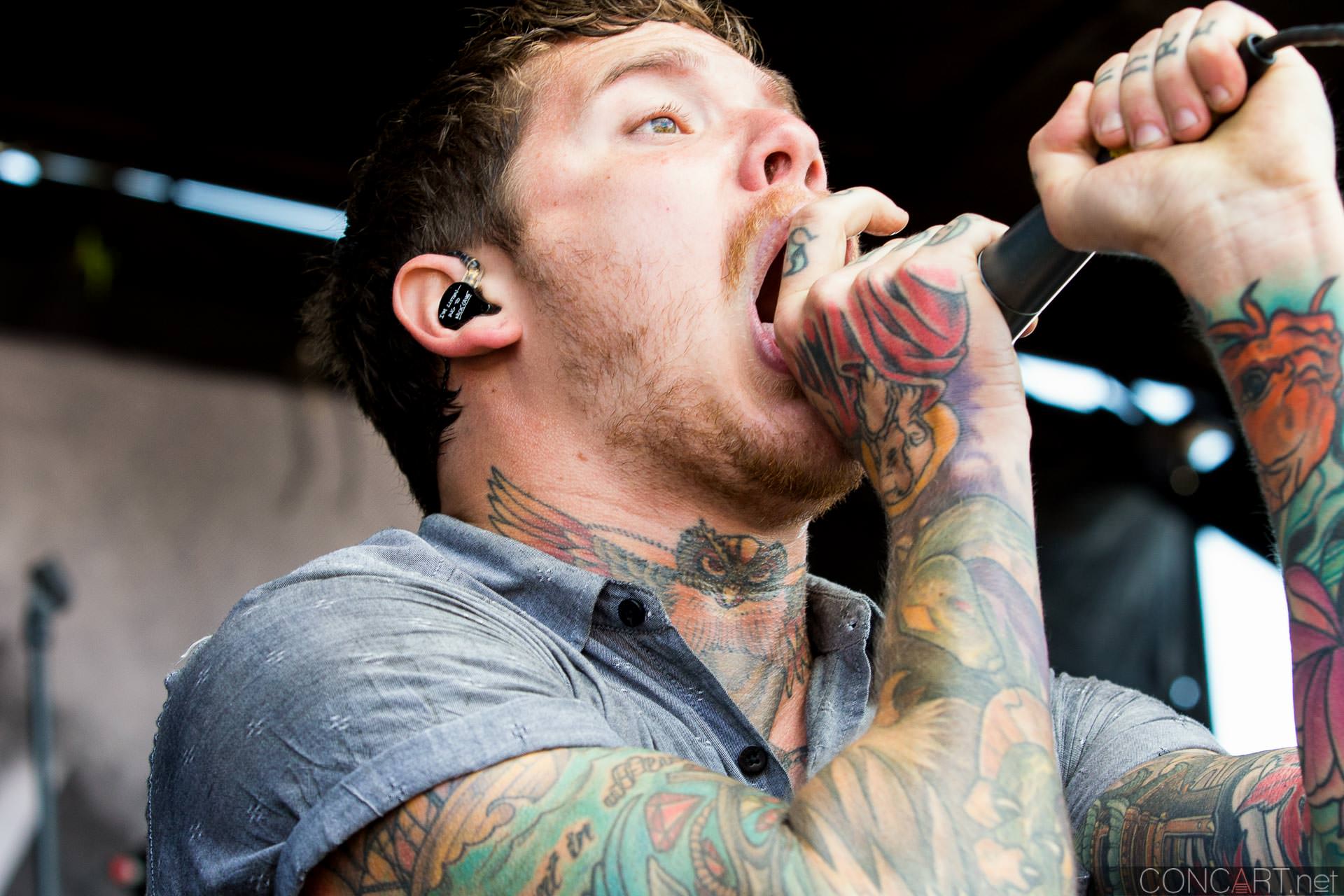 Photo of 2014 Indiana Indianapolis Klipsch Music Center Noblesville The Devil Wears Prada Tyson White vans warped tour 23