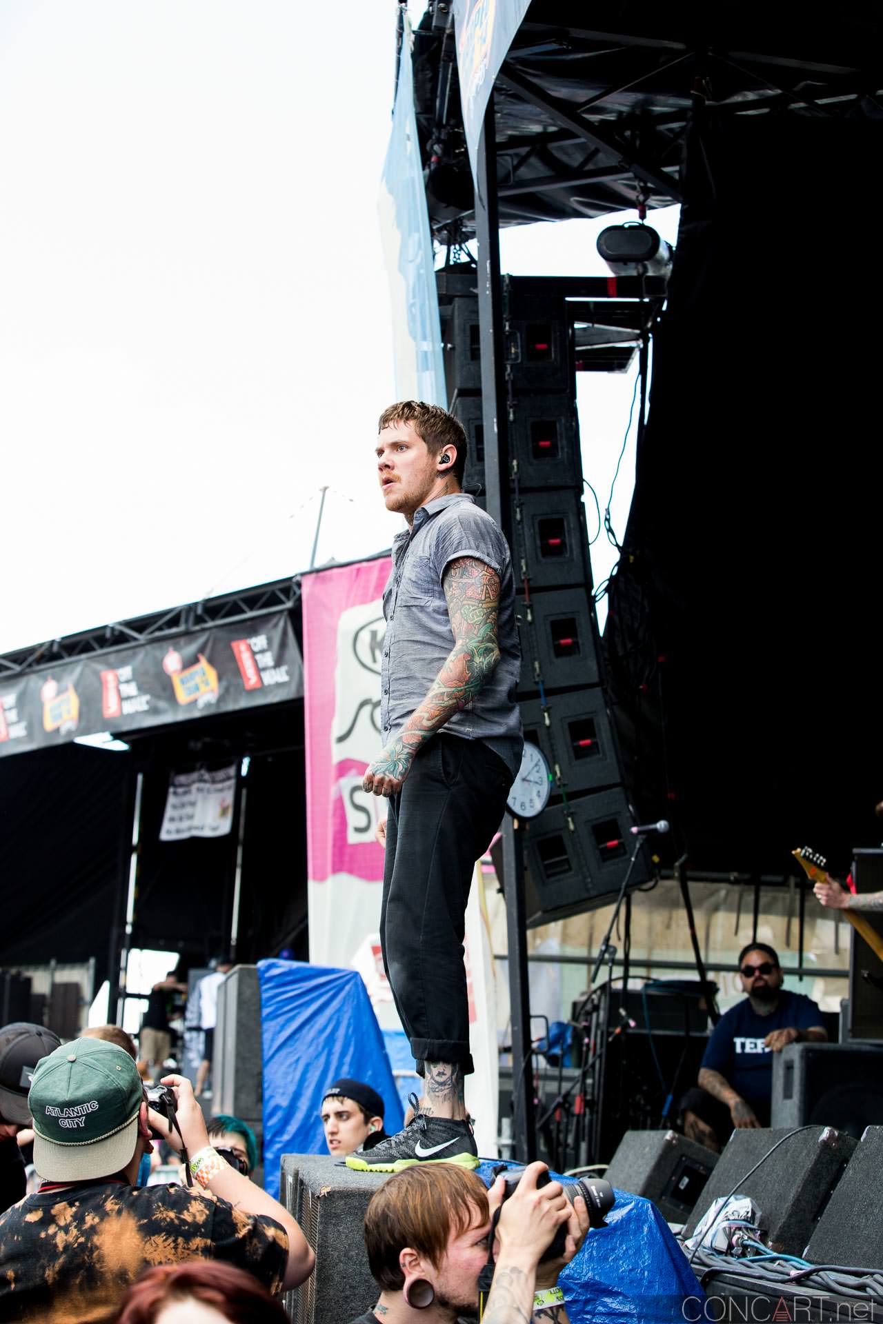 Photo of 2014 Indiana Indianapolis Klipsch Music Center Noblesville The Devil Wears Prada Tyson White vans warped tour 28