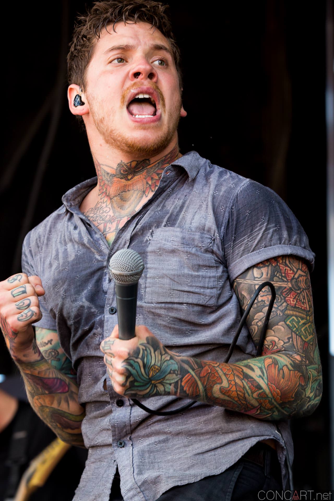 Photo of 2014 Indiana Indianapolis Klipsch Music Center Noblesville The Devil Wears Prada Tyson White vans warped tour 34