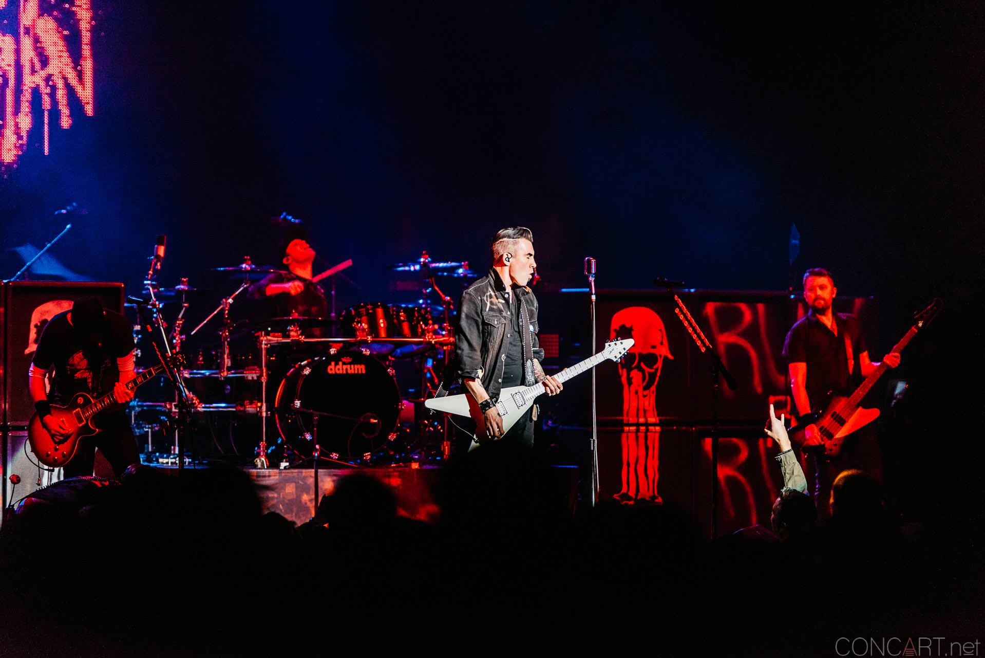 Photo of 2015 Concert Dave Brenner Dead Back Indianapolis Indy Joey Dandeneu Murat Theatre Old National Centre Theory Of A Deadman Tyler Connolly 30