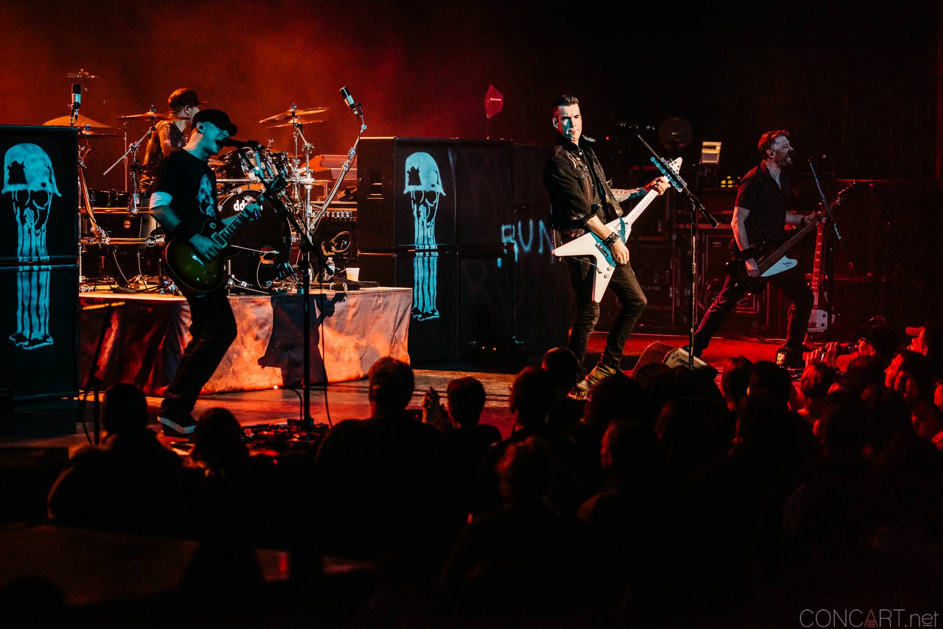 Photo of 2015 Concert Dave Brenner Dead Back Indianapolis Indy Joey Dandeneu Murat Theatre Old National Centre Theory Of A Deadman Tyler Connolly 32