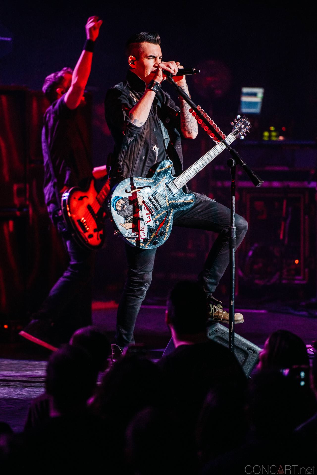 Photo of 2015 Concert Dave Brenner Dead Back Indianapolis Indy Joey Dandeneu Murat Theatre Old National Centre Theory Of A Deadman Tyler Connolly 41