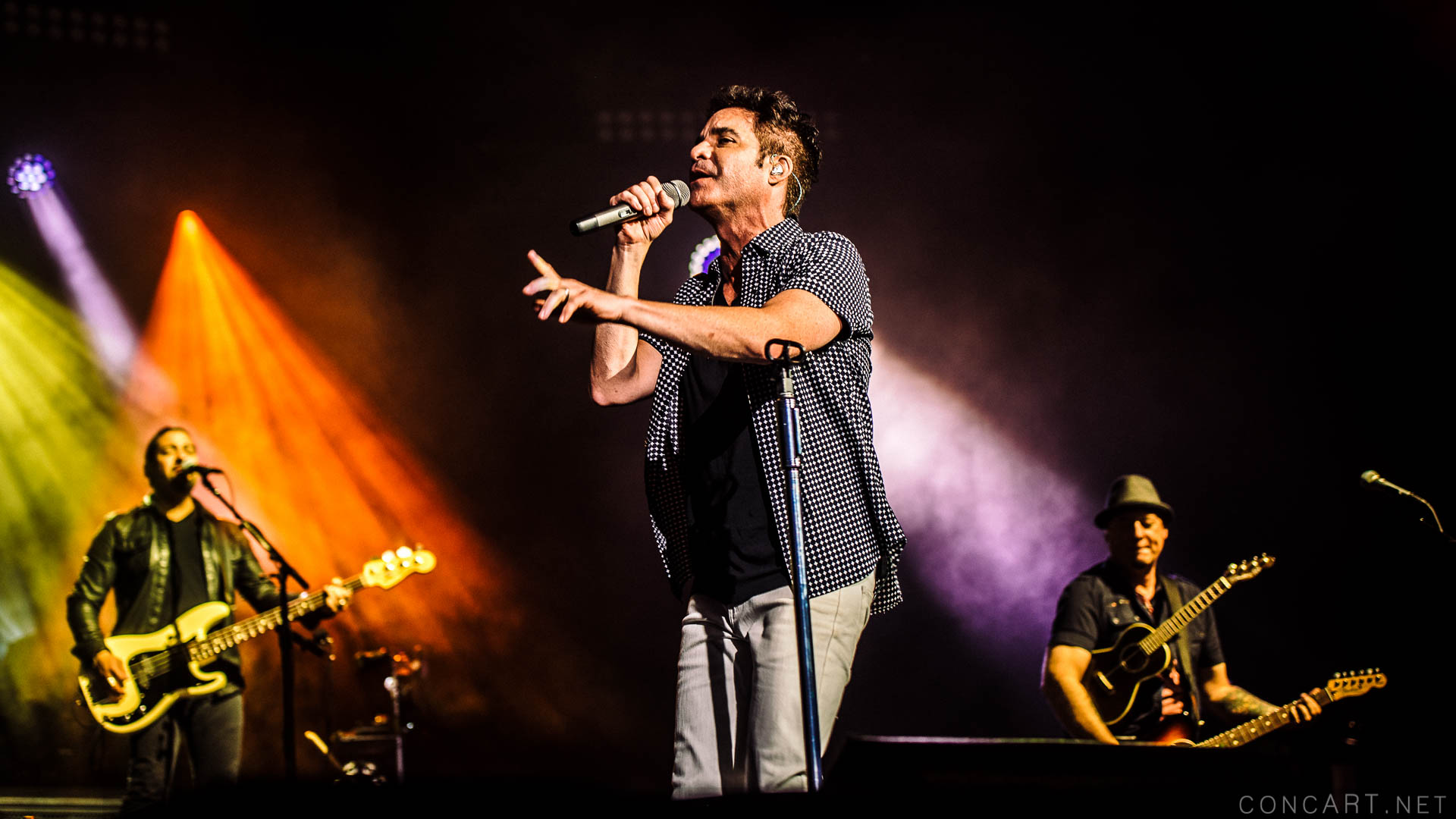 Photo of 2015 Indiana Indianapolis Indy Jimmy Stafford Klipsch Music Center Noblesville Pat Monahan Picasso At The Wheel Tour Scott Underwood Train 7