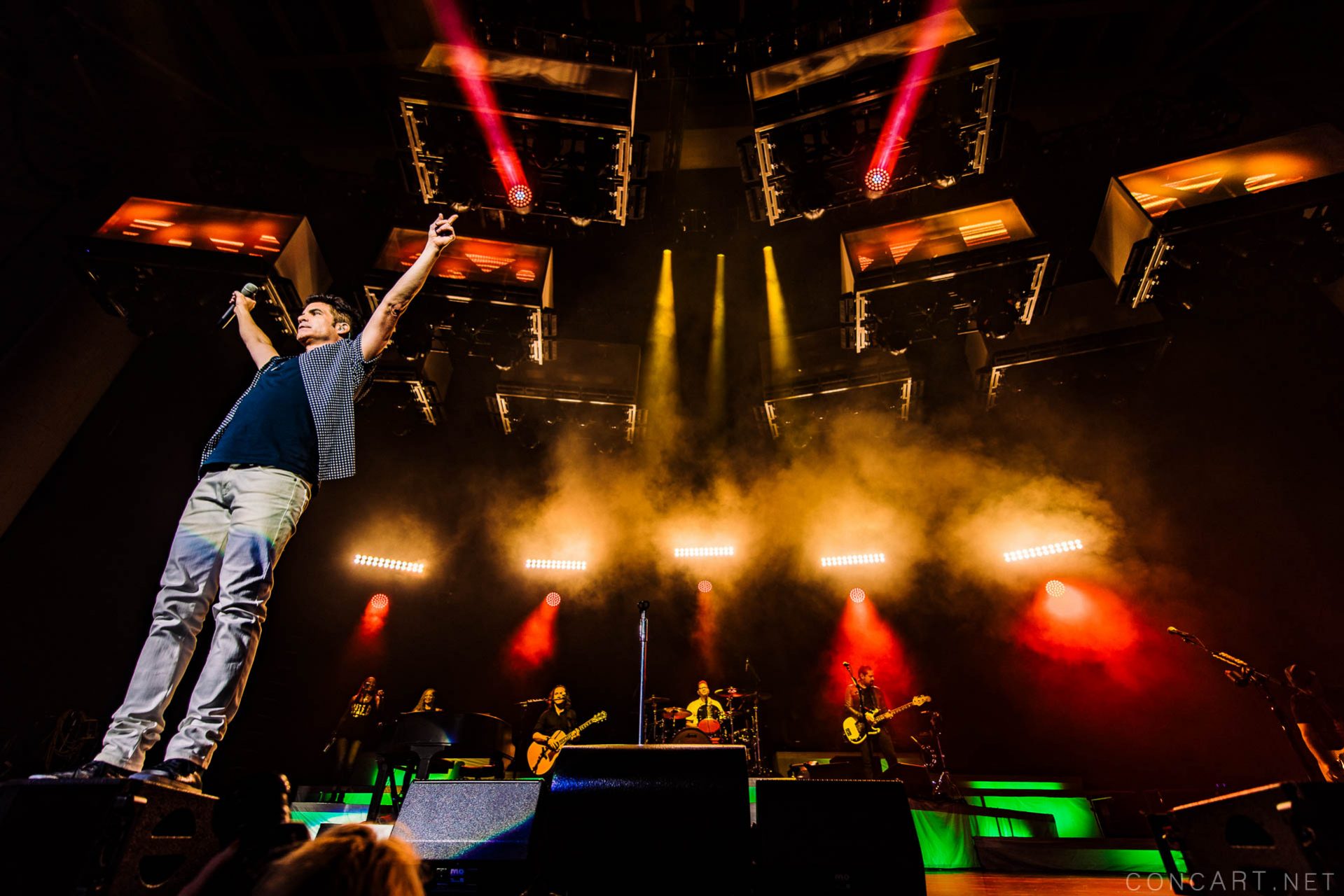 Photo of 2015 Indiana Indianapolis Indy Jimmy Stafford Klipsch Music Center Noblesville Pat Monahan Picasso At The Wheel Tour Scott Underwood Train 21