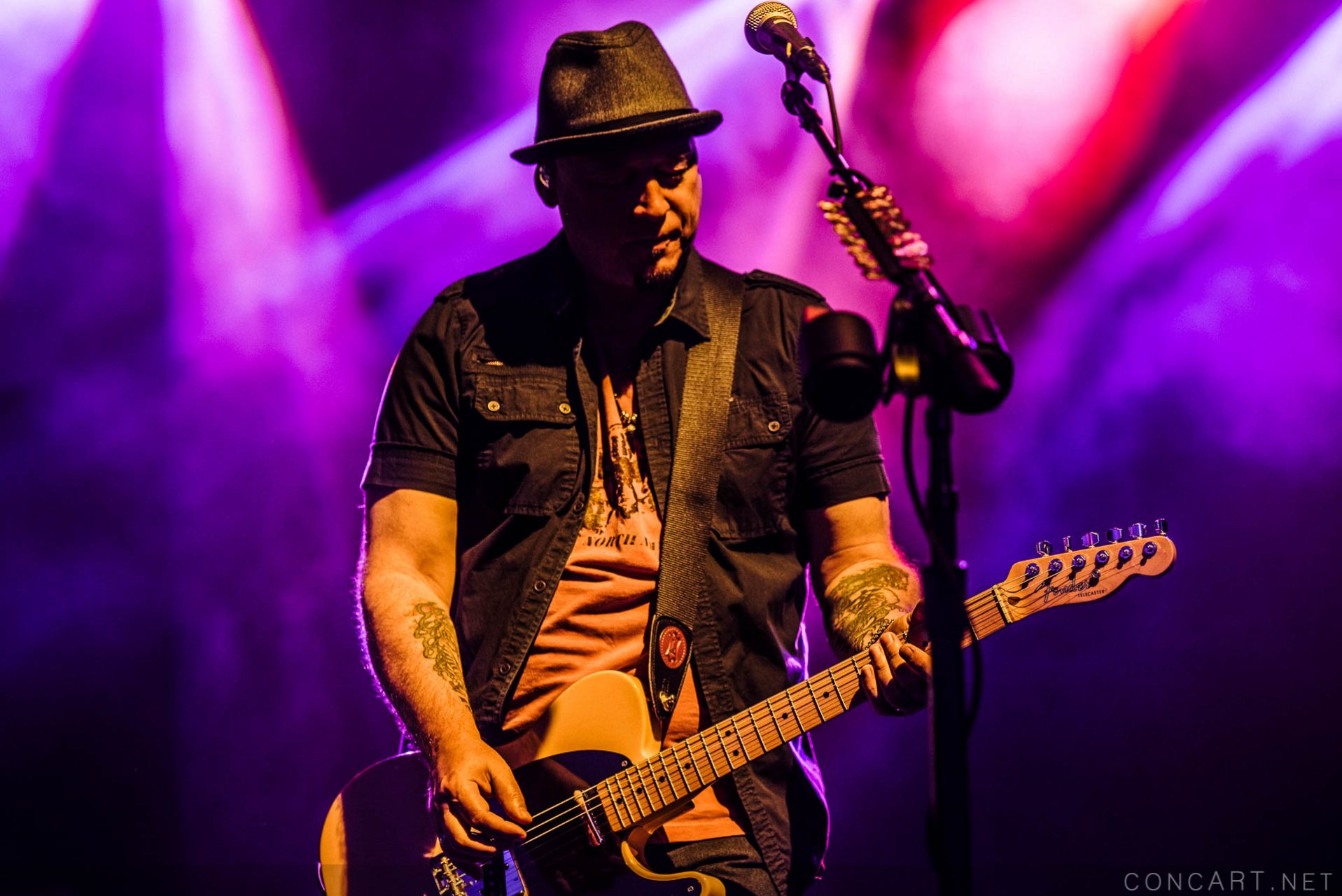 Photo of 2015 Indiana Indianapolis Indy Jimmy Stafford Klipsch Music Center Noblesville Pat Monahan Picasso At The Wheel Tour Scott Underwood Train 23