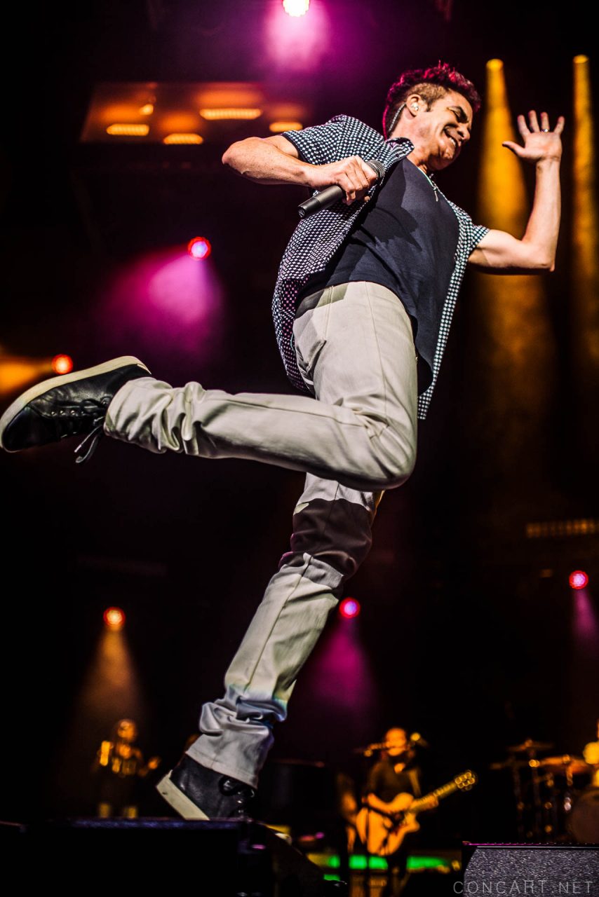 Photo of 2015 Indiana Indianapolis Indy Jimmy Stafford Klipsch Music Center Noblesville Pat Monahan Picasso At The Wheel Tour Scott Underwood Train 30