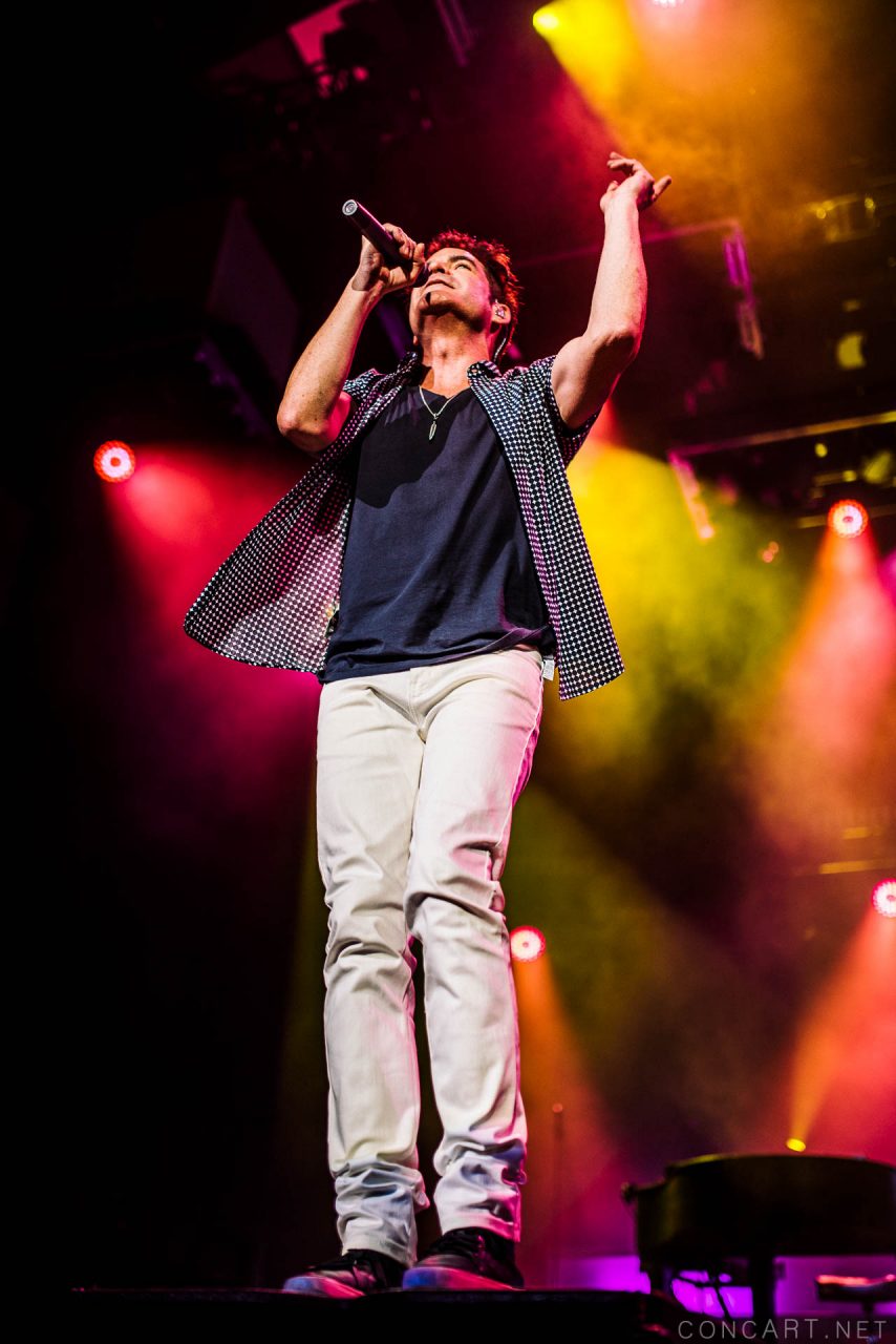 Photo of 2015 Indiana Indianapolis Indy Jimmy Stafford Klipsch Music Center Noblesville Pat Monahan Picasso At The Wheel Tour Scott Underwood Train 40