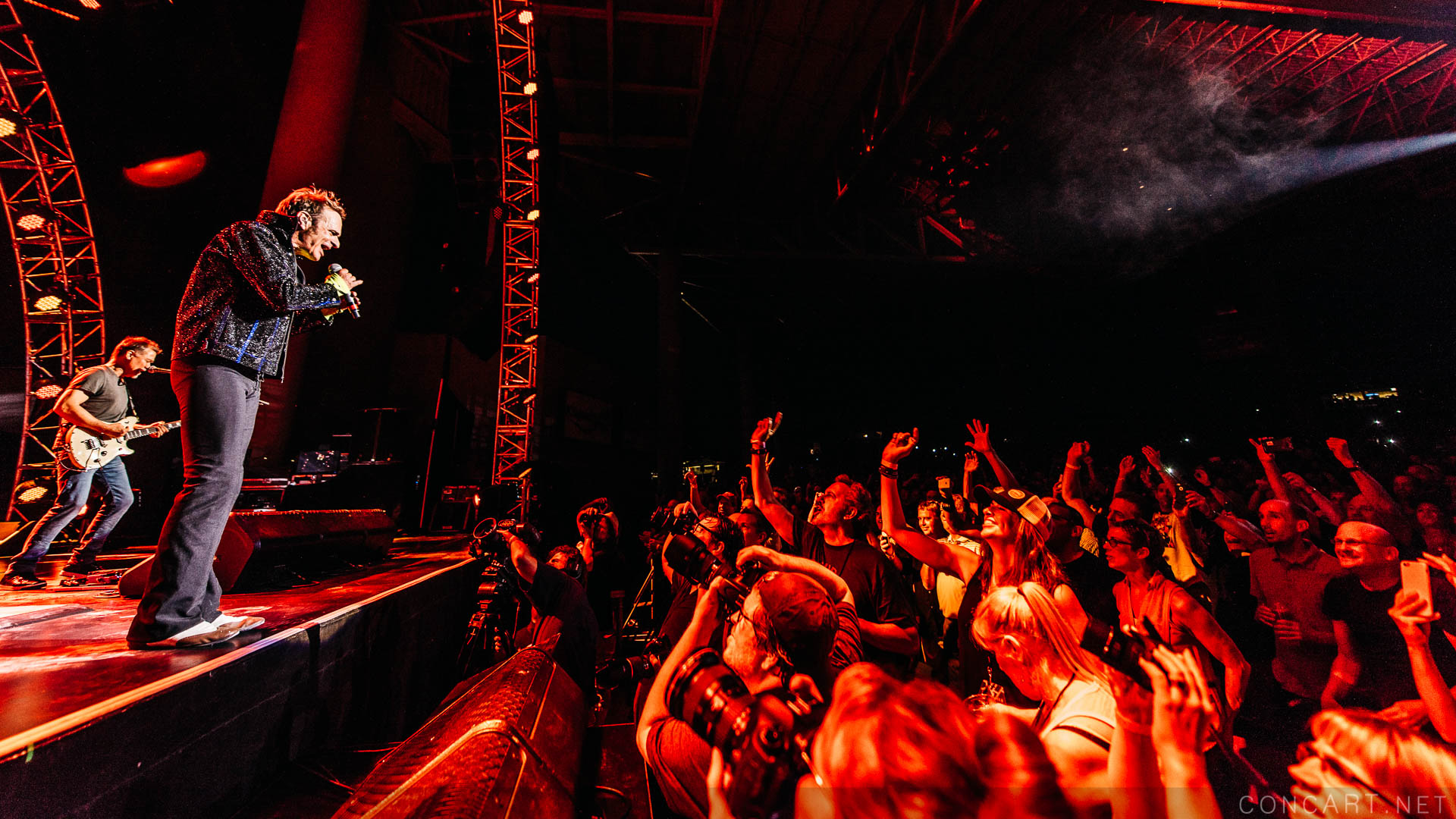 Photo of 2015 Alex Van Halen David Lee Roth Eddie Van Halen EVH Indiana Indianapolis Indy Klipsch Music Center Noblesville Van Halen Vanhalen Wolfgang Van Halen 10