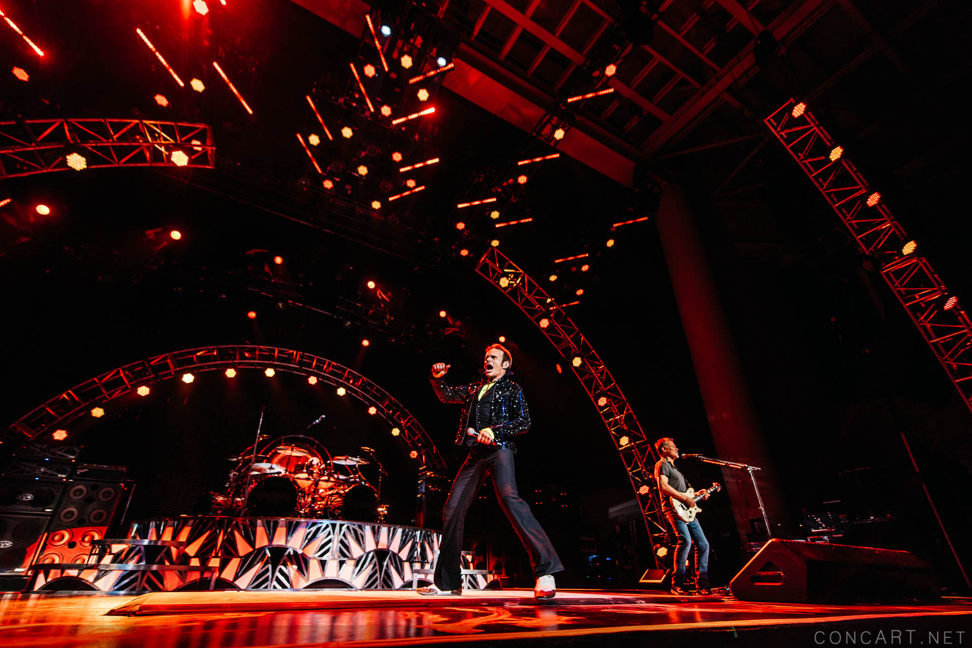 Photo of 2015 Alex Van Halen David Lee Roth Eddie Van Halen EVH Indiana Indianapolis Indy Klipsch Music Center Noblesville Van Halen Vanhalen Wolfgang Van Halen 22