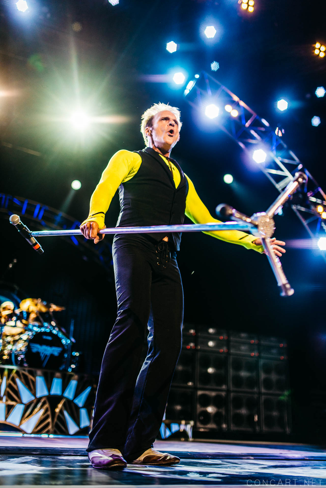 Photo of 2015 Alex Van Halen David Lee Roth Eddie Van Halen EVH Indiana Indianapolis Indy Klipsch Music Center Noblesville Van Halen Vanhalen Wolfgang Van Halen 33