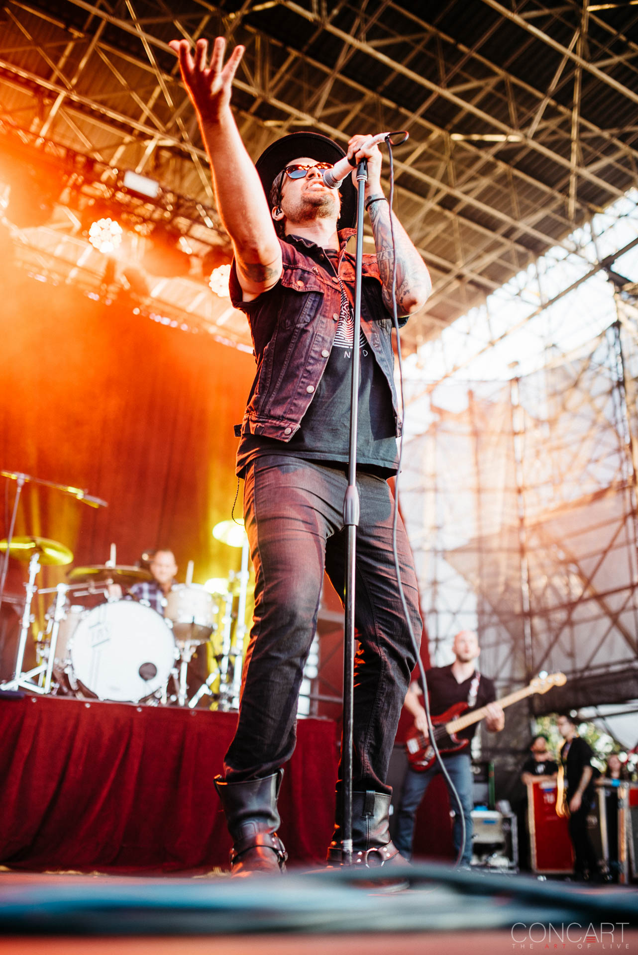 Photo of Adam Lazzara Concert Eddie Reyes Emo Farm Bureau Insurance Lawn at White River State Park Indianapolis Indy John Nolan Live Music Mark O'Connell Metalcore Pics Shaun Cooper taking back sunday Taste of Chaos The Lawn White River State Park WRSP 38