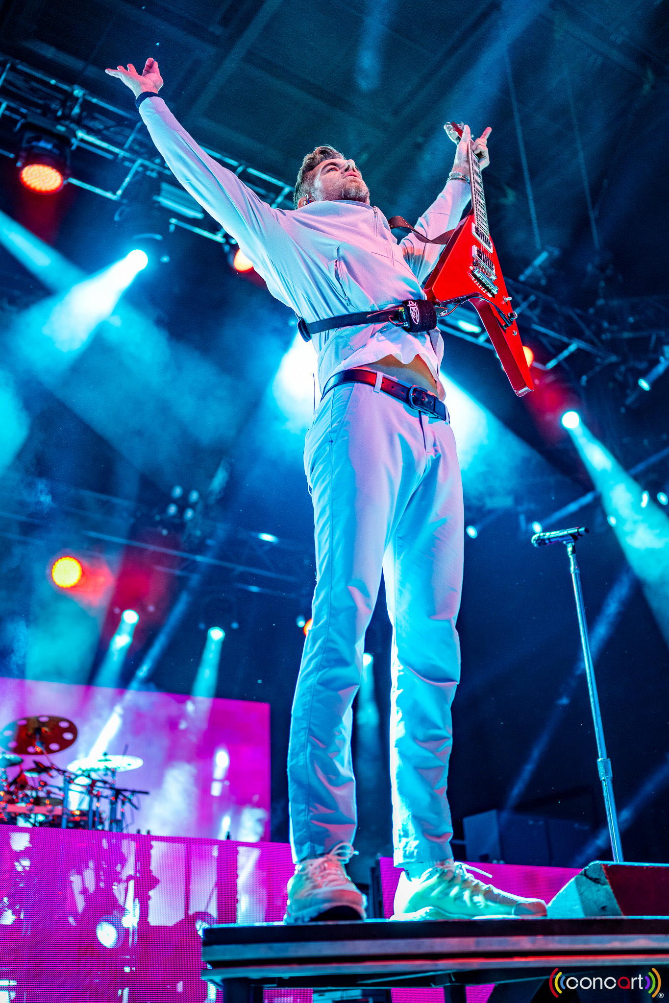 Vocalist and Guitarist of the band 311 performing live // Photo by Sean Molin